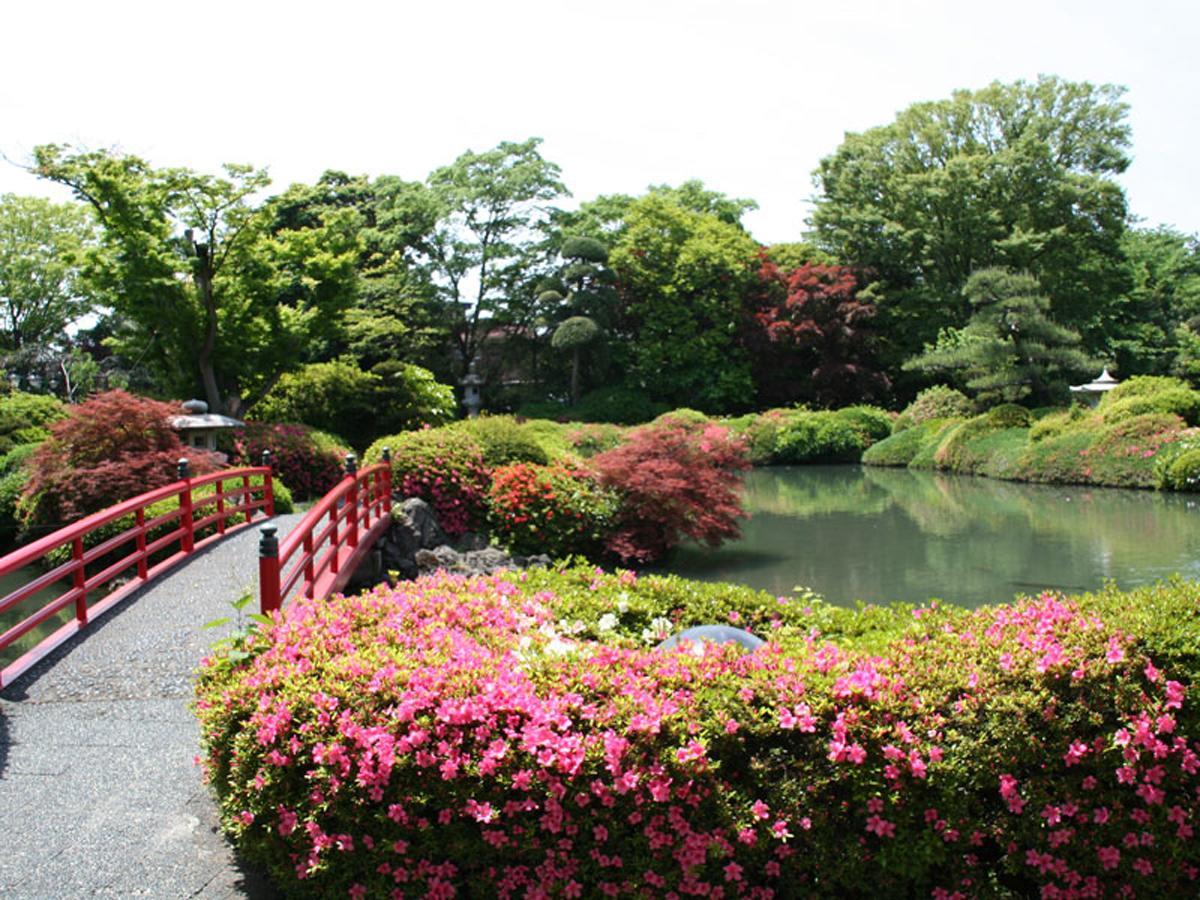 Hotel Garden Palace Кумагая Екстериор снимка